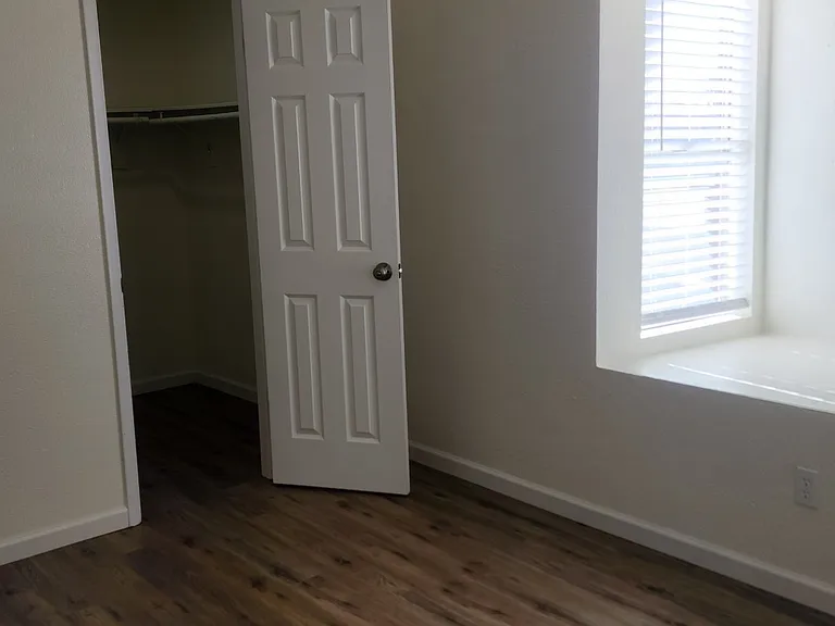 3116 E Cicero St #201 — Photo 9