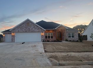 2514 Blackberry St, Springdale, AR 72762