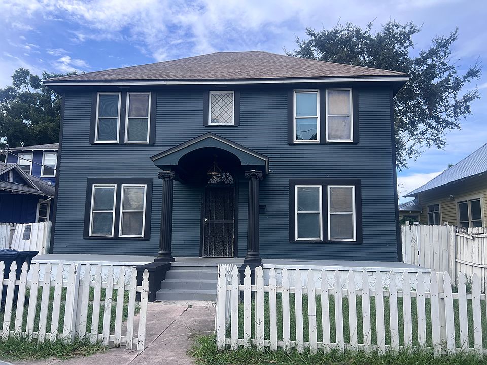 1st image of 914 E 19th Ave #4