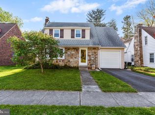 204 Pinehurst Rd, York, PA 17402