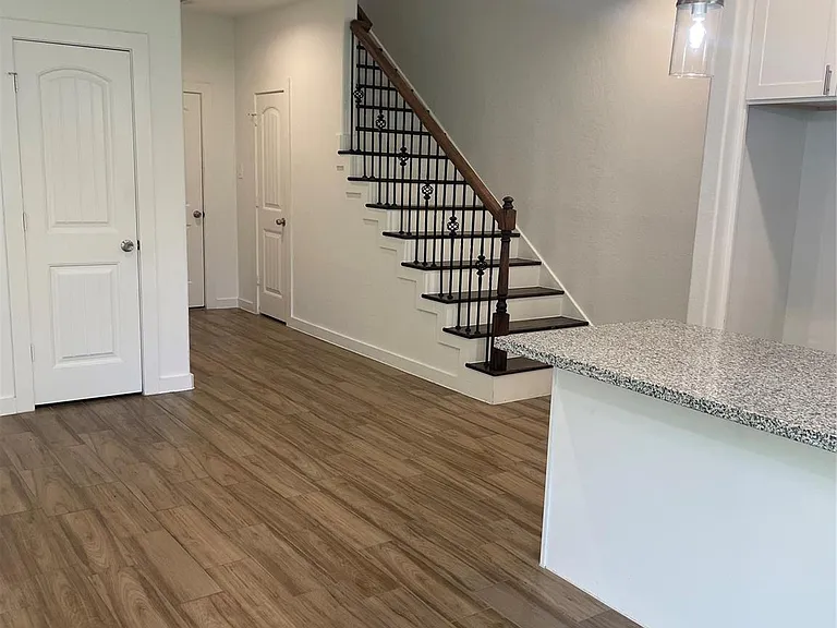 5314 Longmeadow St #B — Photo 9