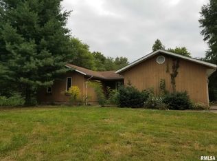 19048 Prior Rd, Thompsonville, IL 62890