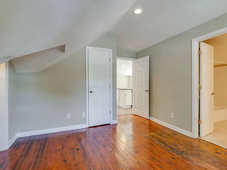 253 Thuss Ave #2 — Photo 8