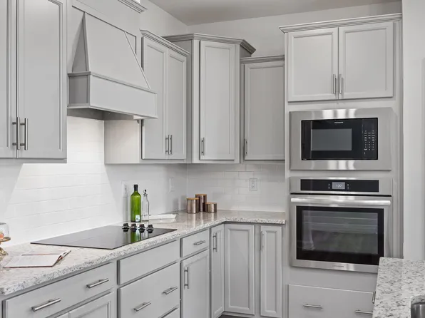 428 Brighton Way, Aberdeen, NC 28387