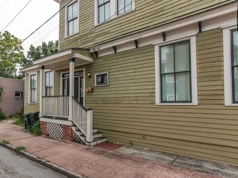 1114 Lincoln St — Photo 2