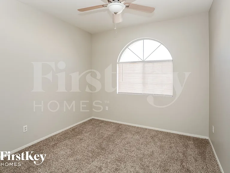 8049 Rock Port Cir — Photo 14