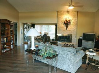 605 Trail View Ln, Garland, TX 75043
