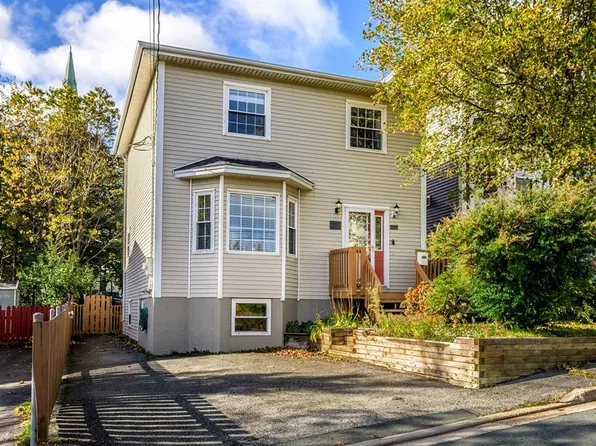 7 Brine Street, St. John's, NL A1E2T3