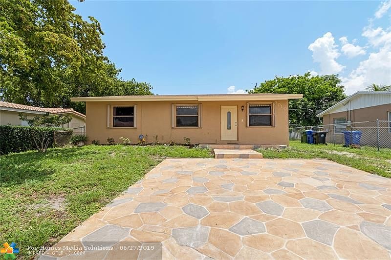 1st image of 3010 NW 21st Ct