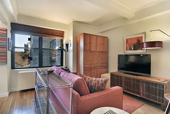 Sold by Corcoran | media 12