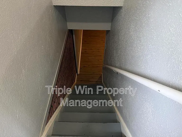 2050 Foggy Bottom Dr — Photo 19