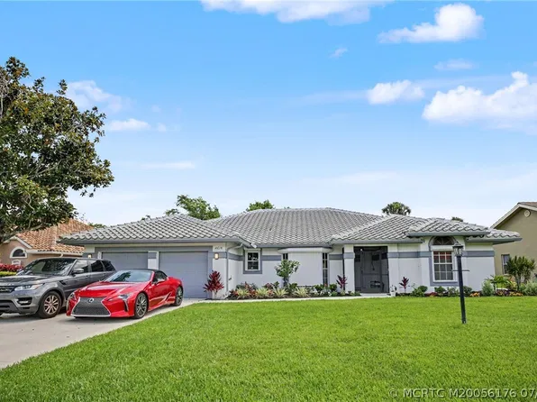 4618 Ashton Ct, Naples, FL 34112