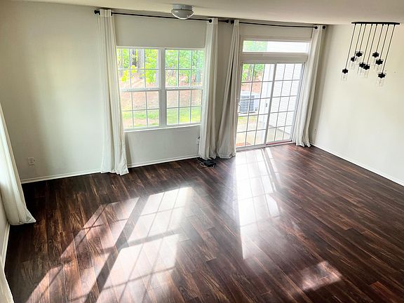 5th image of 705 Keystone Park Dr Unit 81