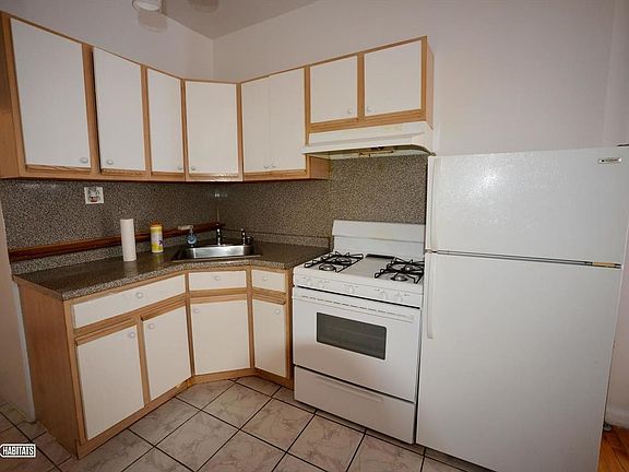 5th image of 3141 44th St #6
