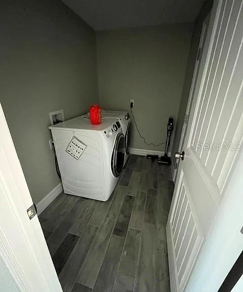 203 Baytree Dr — Photo 16