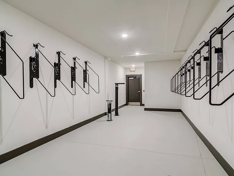 The Tomlin Luxury Apartments — Photo 14