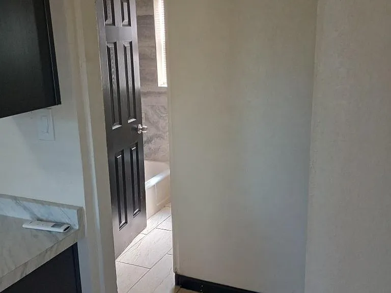 301 N Sunshine Blvd #8 — Photo 5