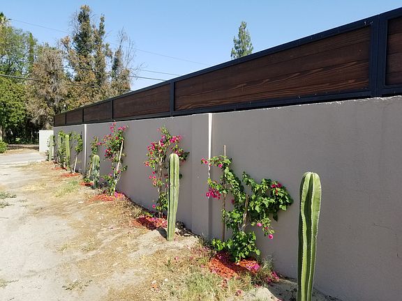 5th image of 7624 Tujunga Ave