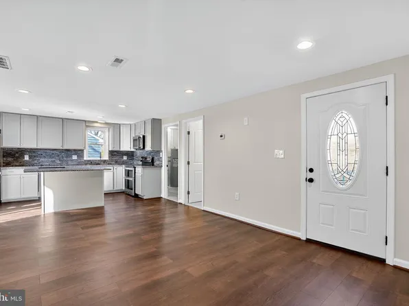 5904 Harvey St, East New Market, MD 21631