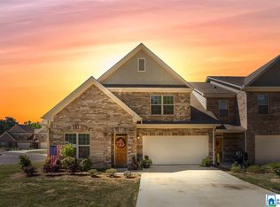 135 Nicholas Cv, Oxford, AL 36203