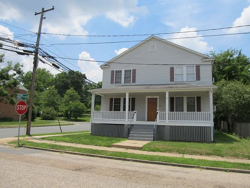 710 Freeman St #2
