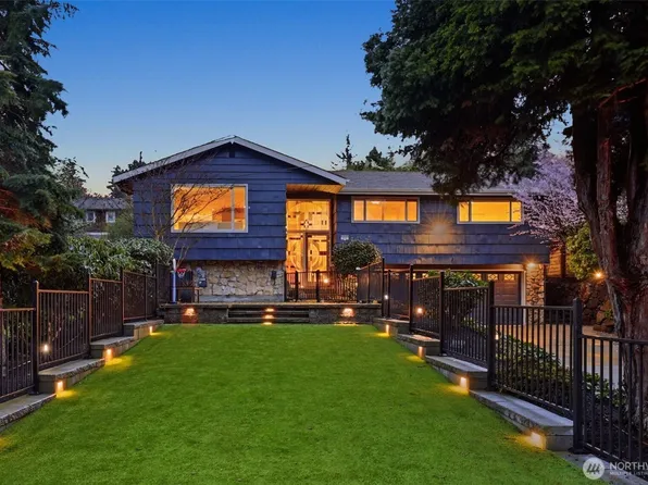 3601 NE 100TH Street, Seattle, WA 98125