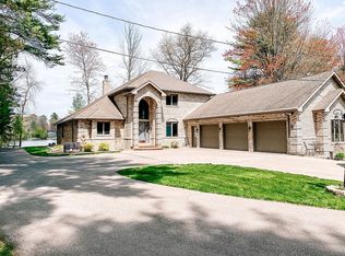 W8062 Cloverleaf Lake Rd, Clintonville, WI 54929