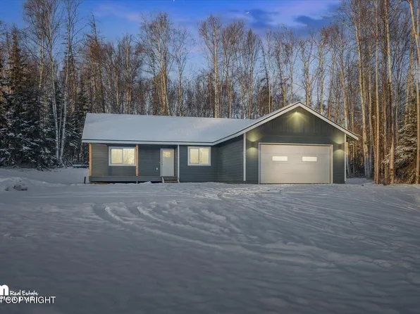 9831 W Medallion Cir, Wasilla, AK 99623