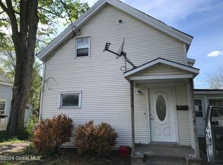 10 5th St, South Glens Falls, NY 12803