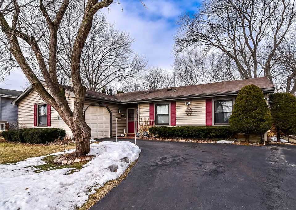 1st image of 1006 Heartwood Ln