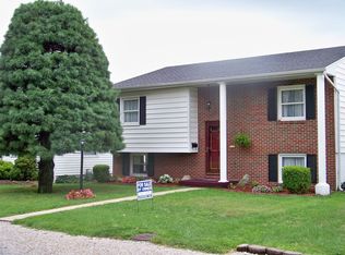2010 N 3rd Ave, Ironton, OH 45638