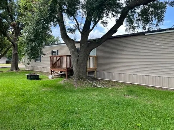 414 Edgar St, Sulphur, LA 70663