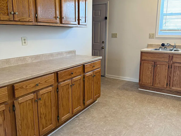 60 Riley Manor Cir — Photo 10