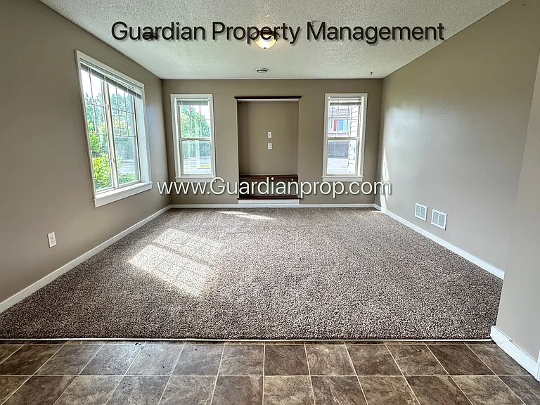 9951 Vera Cruz Ln N — Photo 8