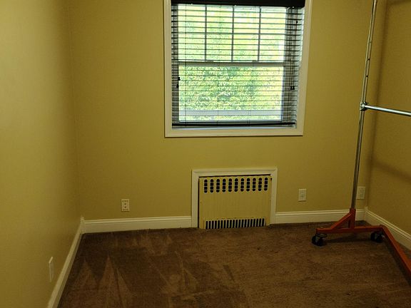 5th image of 2032 E 56th St Floor 3