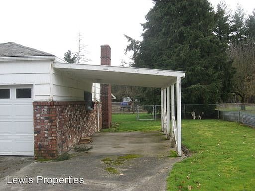 2nd image of 1472 Rush Rd