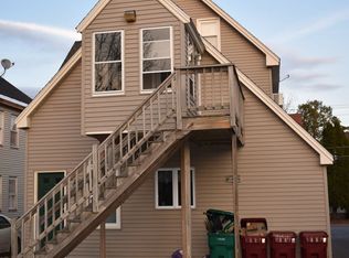 118 Aiken Ave, Lowell, MA 01850