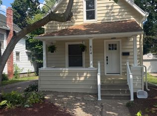 814 Mahlon St, Lansing, MI 48906