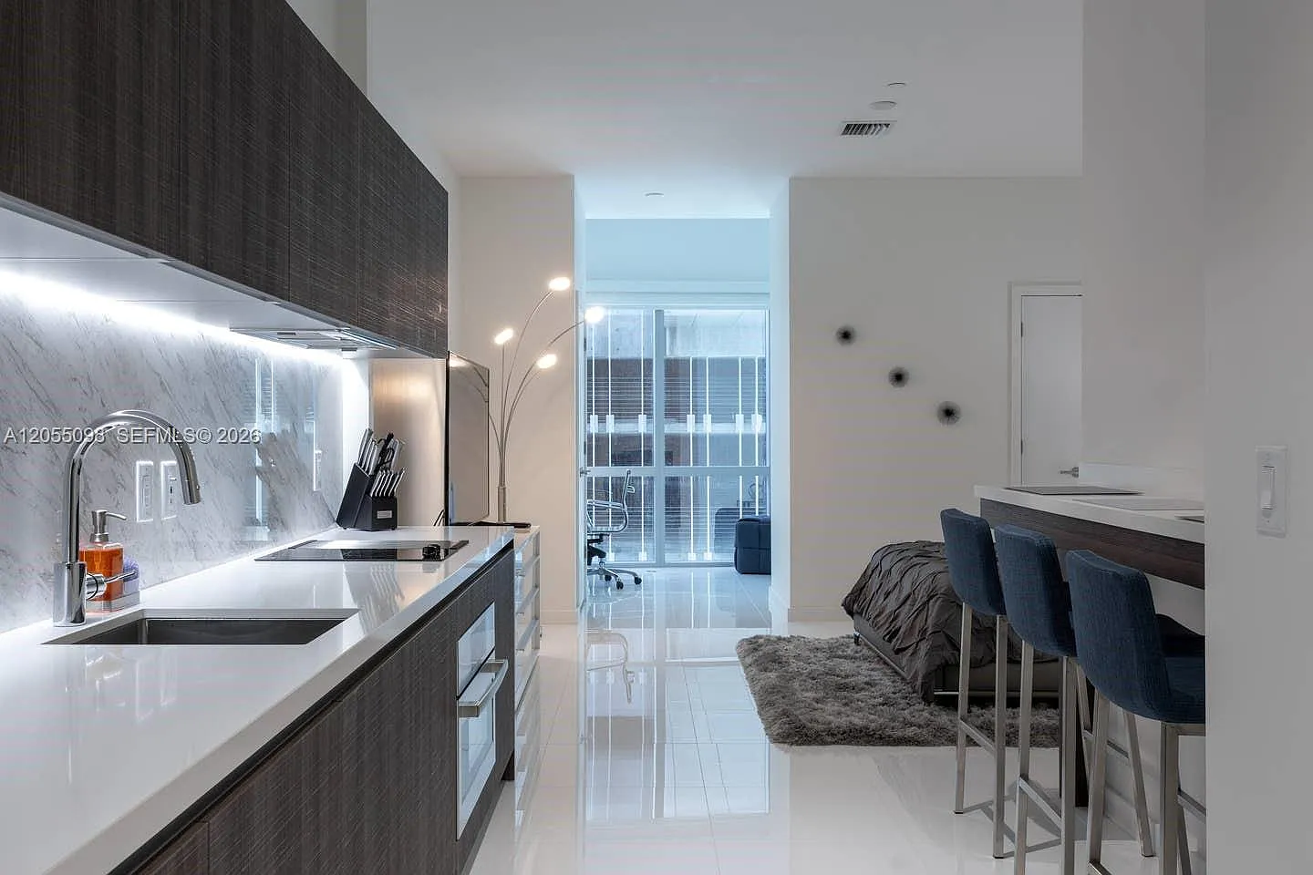 Paramount Miami Worldcent — Photo 1