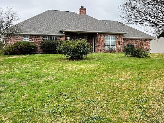 2nd image of 903 Van Winkle Cir
