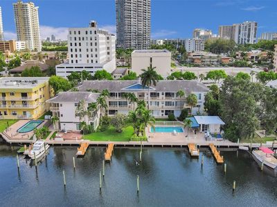 2000 Diana Dr APT 207, Hallandale, FL, 33009