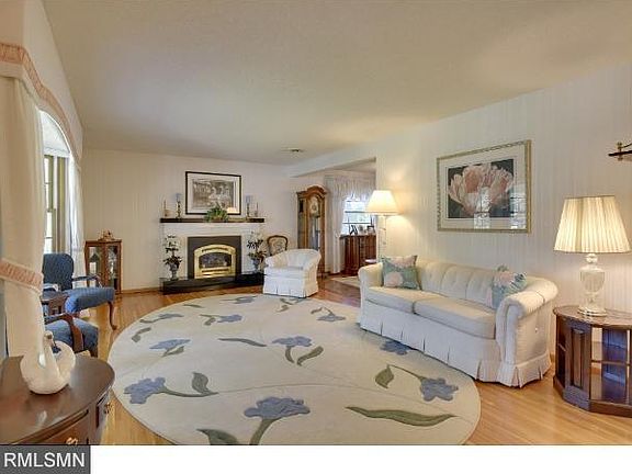 4th image of 4809 Boone Cir N