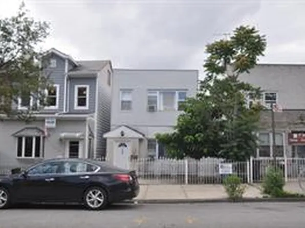 1268 Prospect Avenue image 1 of 9