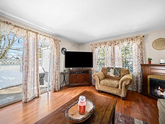 5th image of 16 Springfield Estates