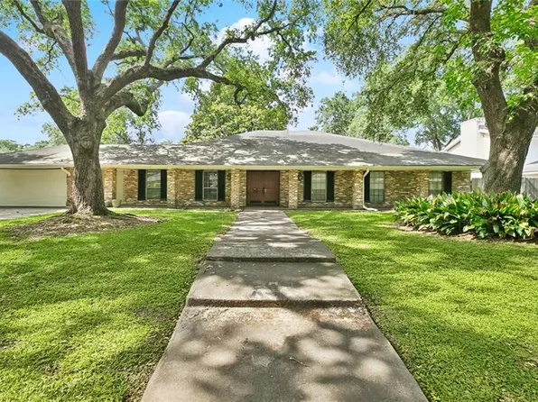 5936 Dover Pl, New Orleans, LA 70131