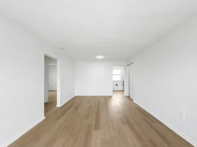 MDR apartments — Photo 14