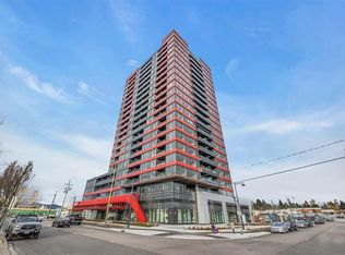 10626 City Pkwy #1607, Surrey, BC V3T 4C3