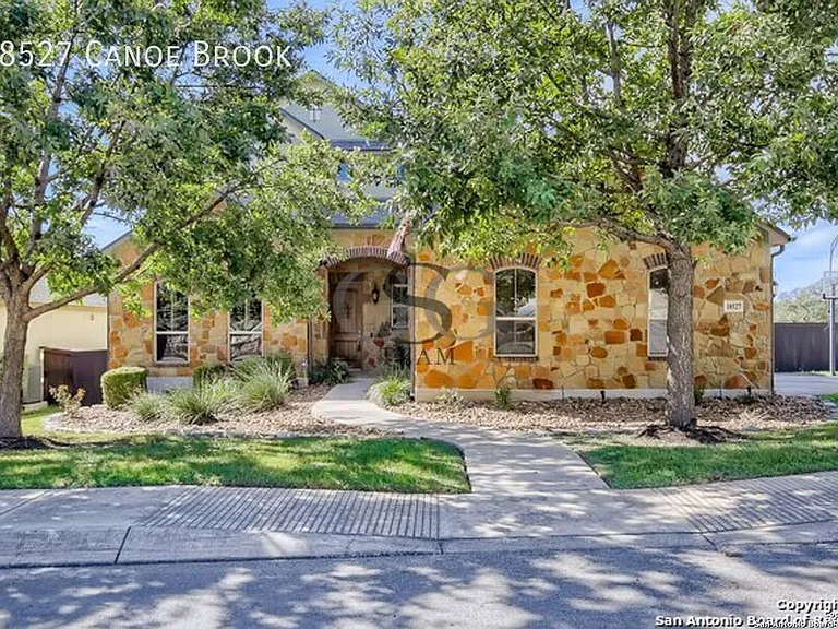 18527 Canoe Brk — Photo 1