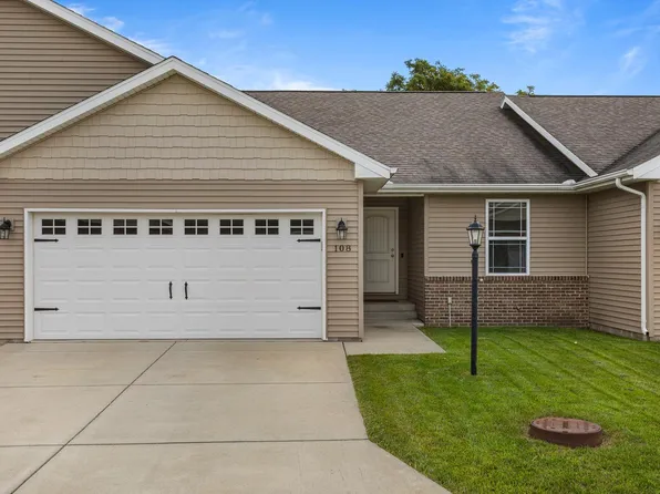 108 Sunset Ct, Fisher, IL 61843