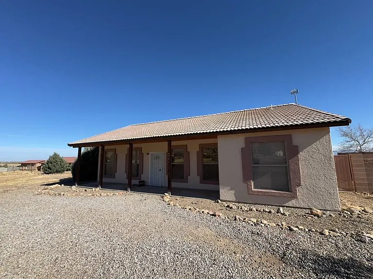 4771 E Hereford Rd — Photo 2